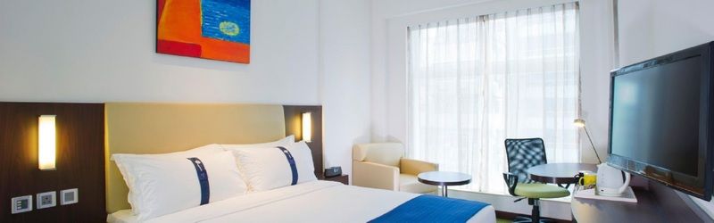Holiday Inn Express Hong Kong Soho, An Ihg Hotel Екстер'єр фото